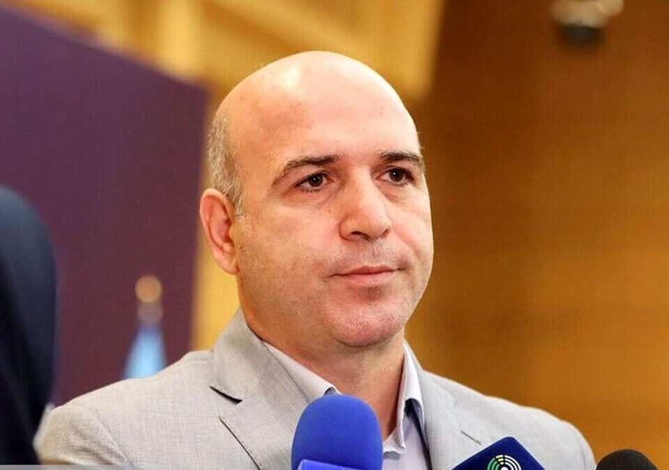 تعطیلی سیستم مویرگی تامین ارز کشور در سخت‌ترین تحریم‌ها / توقف فعالیت صرافی‌ها به نفع چه کسانی تمام شد؟